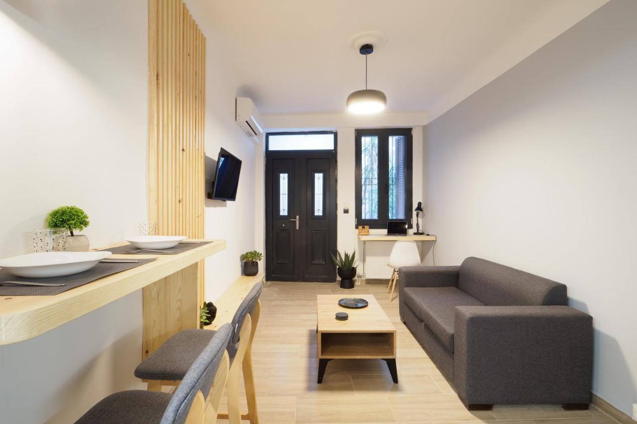 Athenian With Garden! Apartment *